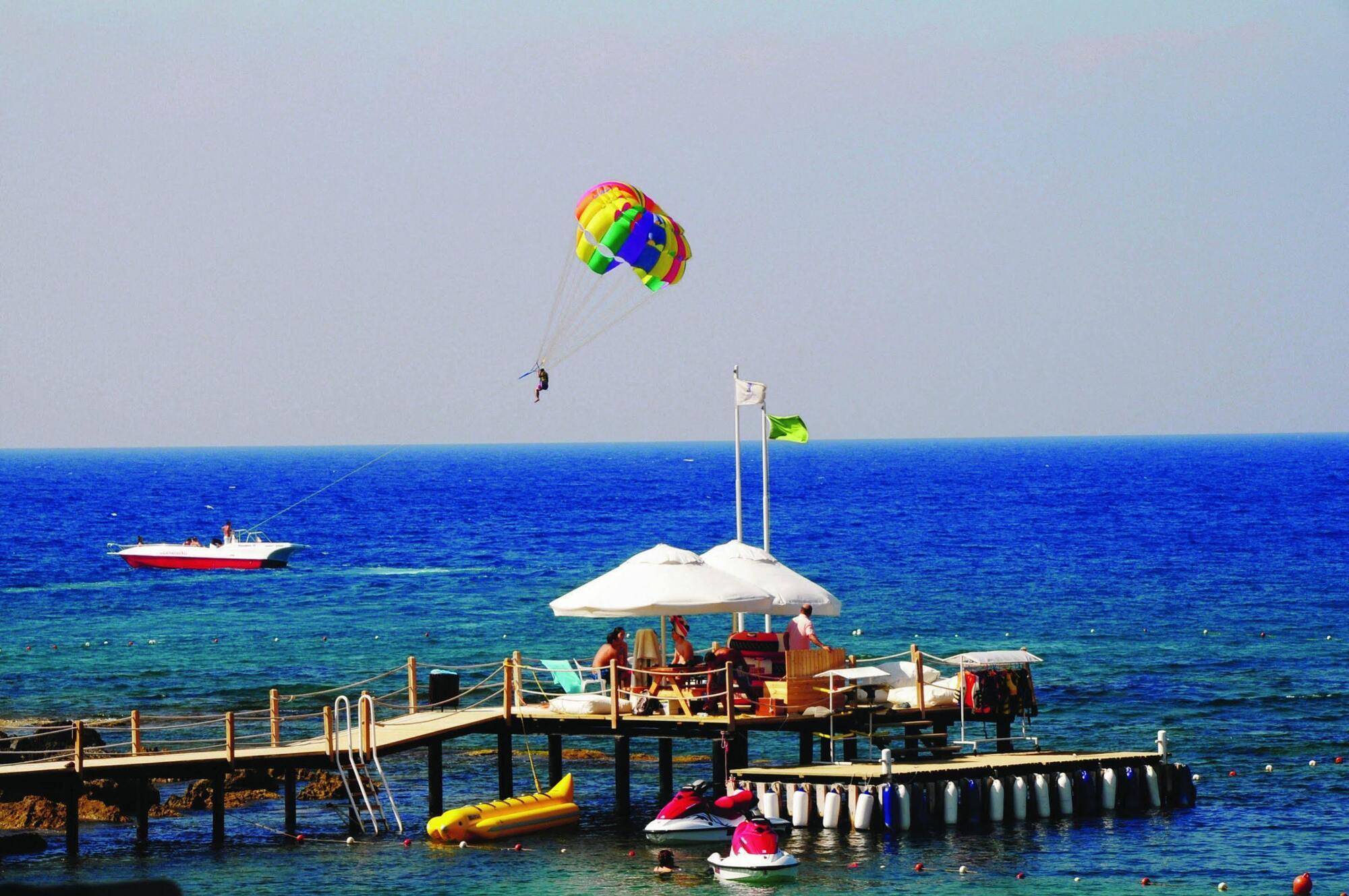 Kaya Artemis Resort & Casino Famagusta  Esterno foto